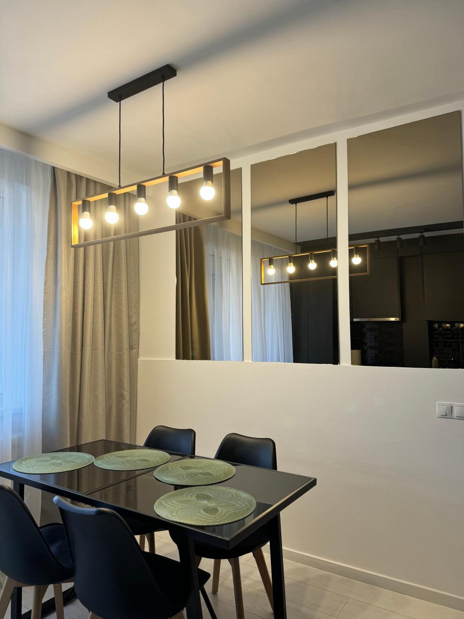 Black Apartment Cluj-Napoca